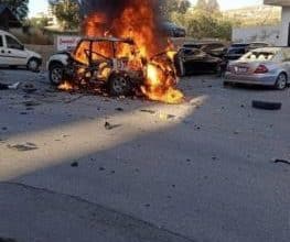 الاحتلال يقصف مركبة في جنوب لبنان