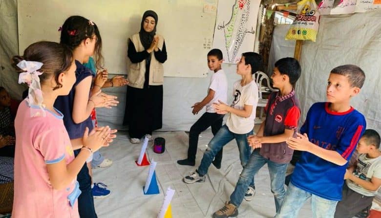 ملتقى البريج يواصل أنشطته التعليمية والدعم النفسي لطلبة المرحلة الأساسية