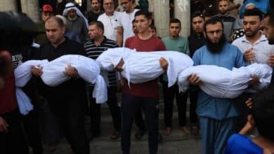 56 شهيدا منذ الفجر.. استشهاد 5 من منتظري المساعدات شمال غزة