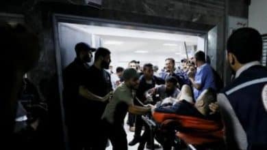 6 شهداء و30 مصابا في قصف للاحتلال استهدف منتظري المساعدات شمال غرب مدينة غزة