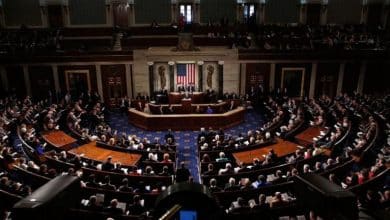 مجلس الشيوخ الأمريكي يفشل في تبني مشروعي قانون للسيناتور بيرني ساندرز يحظران تصدير أسلحة لـ"إسرائيل"