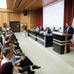 طلبة كلية طب الأسنان في الجامعة العربية الأمريكية يؤدون قسم المهنة