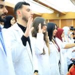 طلبة كلية طب الأسنان في الجامعة العربية الأمريكية يؤدون قسم المهنة