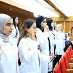 طلبة كلية طب الأسنان في الجامعة العربية الأمريكية يؤدون قسم المهنة