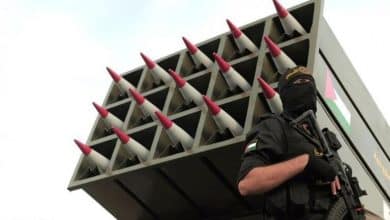 سرايا القدس تعلن قصف مستوطنة "سديروت" في النقب الغربي بالصواريخ