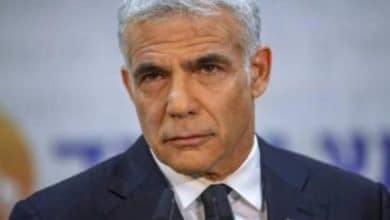 لبيد يوجه رسالة إلى نتنياهو: لن نتخلص من "حماس" وأنت تضع العراقيل ويجب وقف حرب غزة فورًا