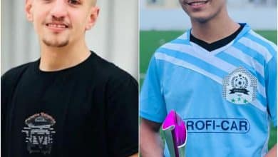 الشهيدان أحمد علي صلاح ومحمد خالد عيسى اللذان استشهدا برصاص الاحتلال في بلدة الخضر جنوب بيت لحم، والاحتلال يحتجز جثمانيهما.