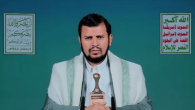 عبد الملك الحوثي: الحظر على الملاحة الإسرائيلية محكم.. وتبني نزع سلاح المقاومة دعم للاحتلال
