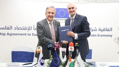 البنك الوطني والبنك الأوروبي لإعادة الإعمار والتنمية يوقعان اتفاقيتين لحزمتي تمويل خضراء وتجارية بقيمة 7 مليون دولار أمريكي