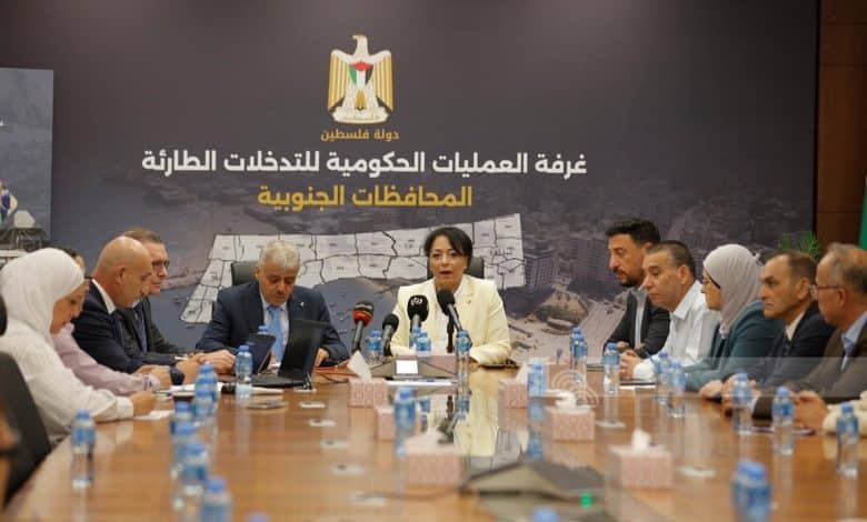التربية: انطلاق امتحان الثانوية العامة لطلبة 2006 من قطاع غزة الكترونيا