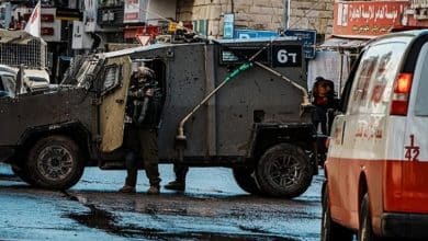 إصابات واعتقال مواطن خلال اقتحام الاحتلال بيت أمر شمال الخليل