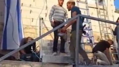 مستوطنون يستولون على منزل بالبلدة القديمة من الخليل