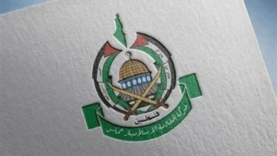 حماس: إدخال الاحتلال أسلحة جديدة إلى السجون تصعيد ممنهج ضد أسرانا