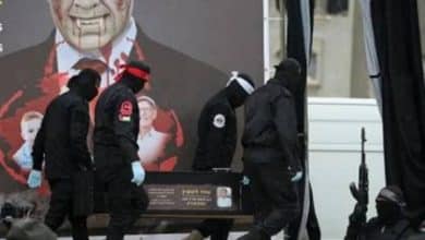 جيش الاحتلال يتسلم جثتي أسيرين من "القسام" في غزة عبر "الصليب الأحمر"