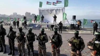 القسام تنشر أسماء 20 أسيراً "إسرائيلياً" ستفرج عنهم اليوم ضمن صفقة التبادل