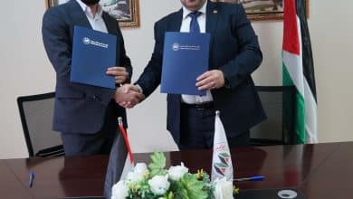 الجامعة العربية الأمريكية توقع مذكرة تفاهم مع شركة " رويال أكاديمي" لتعزيز التعليم الرقمي والتدريب المهني