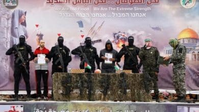 الوفد الإسرائيلي توجّه إلى مصر لبدء التفاوض بشأن إطلاق سراح الأسرى