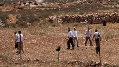 مستوطنون يعتدون على مواطن في الأغوار الشمالية