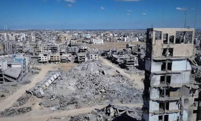 استشهاد طفلة وإصابة آخرين جراء انهيار مبنى في مدينة غزة