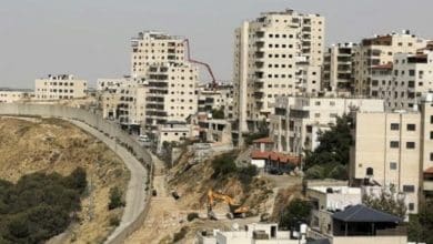 سلطات الاحتلال تصدر امرا بالاستيلاء على 5,856 دونما من أراضي عناتا شرق القدس