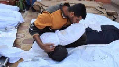 غزة: التعرف على 90 جثمانًا فقط من بين 330 شهيدًا سلمهم الاحتلال منذ وقف إطلاق النار