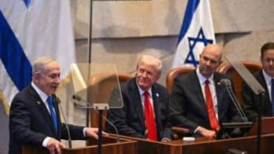 واللا العبري: واشنطن تصر على الانتقال للمرحلة الثانية من اتفاق غزة و "إسرائيل" ترفض