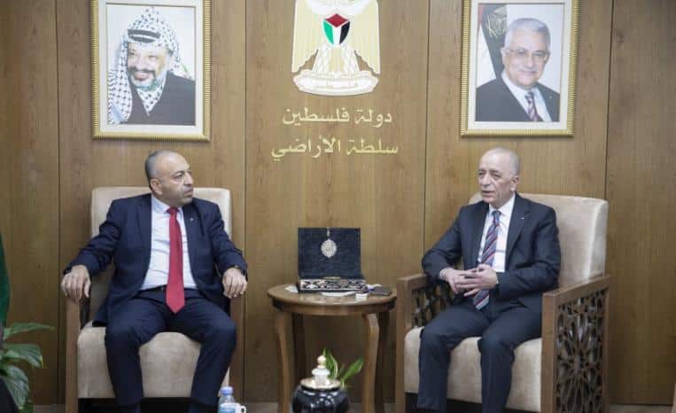 التميمي يبحث تطوير إدارة قطاع الأراضي في محافظة سلفيت وتعزيز التعاون مع المحافظة في عدد من الملفات المشتركة