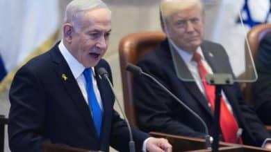 الاعلام العبري: نتنياهو سيطلب من ترامب "الضوء الأخضر" لضرب إيران