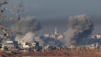 غارات للاحتلال على حي الزيتون في غزة