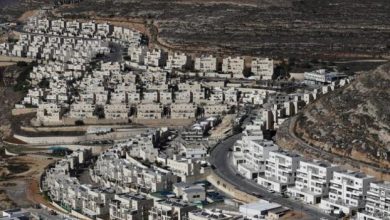 بريطانيا تدين مصادقة الاحتلال على بناء 19 مستوطنة بالضفة