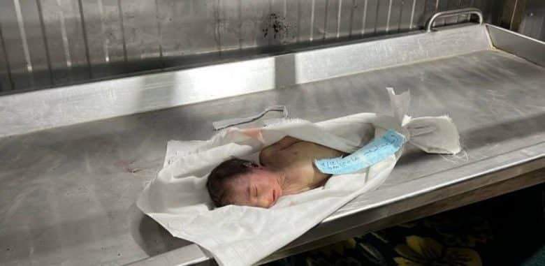 استشهاد الرضيع سعد عابدين (شهراً واحداً) في خان يونس نتيجة البرد القارس