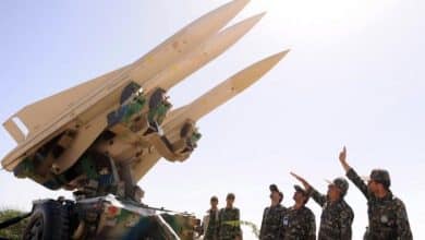 طهران تُنذر الإقليم: سنقصف القواعد الأميركية إذا شنت واشنطن هجومًا