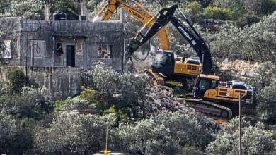 الاحتلال يهدم منزلا قيد الإنشاء في بلدة كفر الديك غرب سلفيت