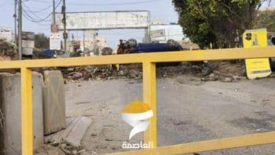 الاحتلال يواصل حصار وإغلاق حزما لليوم الثالث