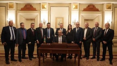 الاحتلال يمنع دخول لجنة التكنوقراط إلى غزة