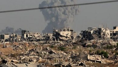 قوات الاحتلال تفجر عربات مفخخة شمال قطاع غزة وتشن غارات على مناطق عدة