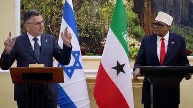وزير الدفاع الصومالي: "إسرائيل" تخطط لتهجير الفلسطينيين قسرا لـ "أرض الصومال" وإنشاء قاعدة عسكرية