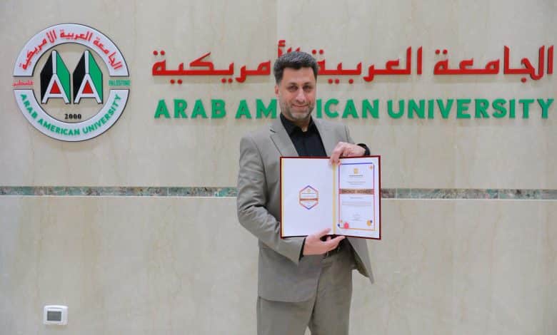 الجامعة العربية الأمريكية تحقّق حضورًا دوليًا في جوائز QS Reimagine Education 2025 وتفوز بالجائزة البرونزية