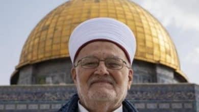 الاحتلال يؤجل محاكمة الشيخ عكرمة صبري