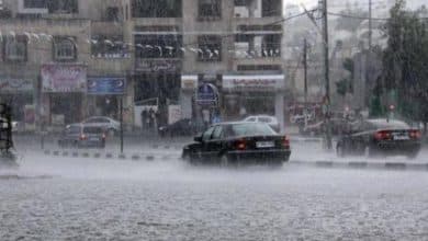 "الدفاع المدني" يدعو المواطنين إلى اتخاذ إجراءات السلامة العامة والالتزام بالإرشادات خلال المنخفض الجوي