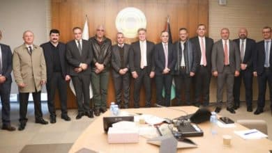 سلطة النقد واتحاد الغرف التجارية الصناعية يناقشان التطورات الاقتصادية وآليات دعم القطاع الخاص
