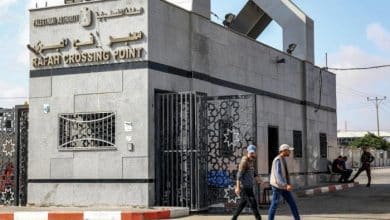 ضغوط أميركية ووساطات إقليمية لإدخال لجنة التكنوقراط إلى غزة وفتح معبر رفح