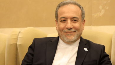 عراقجي ينتقد قرار الاتحاد الأوروبي.. "خطأ استراتيجي كبير"