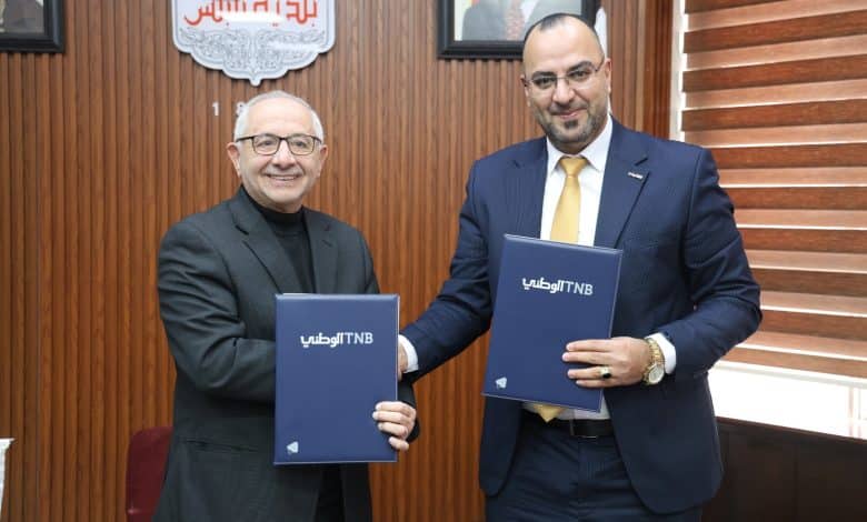 البنك الوطني وبلدية نابلس يجددان شراكتهما الاستراتيجية