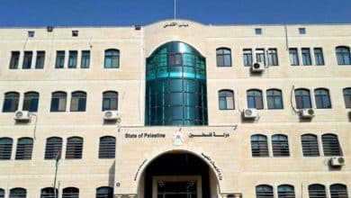 وزير التربية يعلن استئناف تغطية الأقساط الجامعية لأبناء الموظفين الحكوميين والأمنيين بالتوافق مع الجامعات