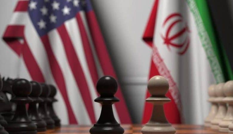 لاريجاني يتوجه إلى سلطنة عمان حاملا رد طهران على محادثات النووي مع واشنطن