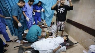 المنظومة الصحية في غزة تنهار: آلاف المرضى يواجهون مصيراً مجهولاً وسط نقص حاد بالأدوية والخدمات الطبية