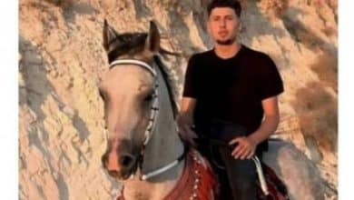 استشهاد الشاب نصر الله أبو صيام متأثرًا بإصابته برصاص المستوطنين في قرية مخماس شمال شرق القدس