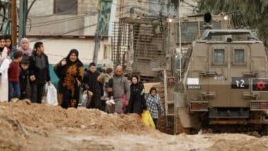 الاحتلال يجبر عائلات على إخلاء مساكنها في عرابة جنوب جنين