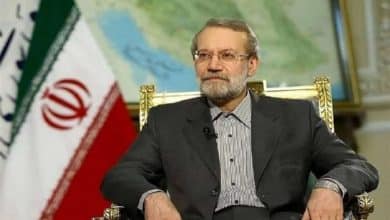 لاريجاني يزور مسقط حاملا رد إيران بشأن ملفها النووي
